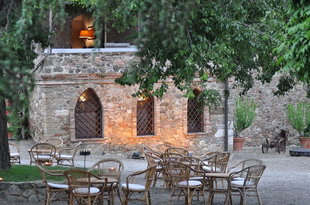 Готель Borgo Castelvecchi Residenza Depoca Радда-ін-К'янті Екстер'єр фото