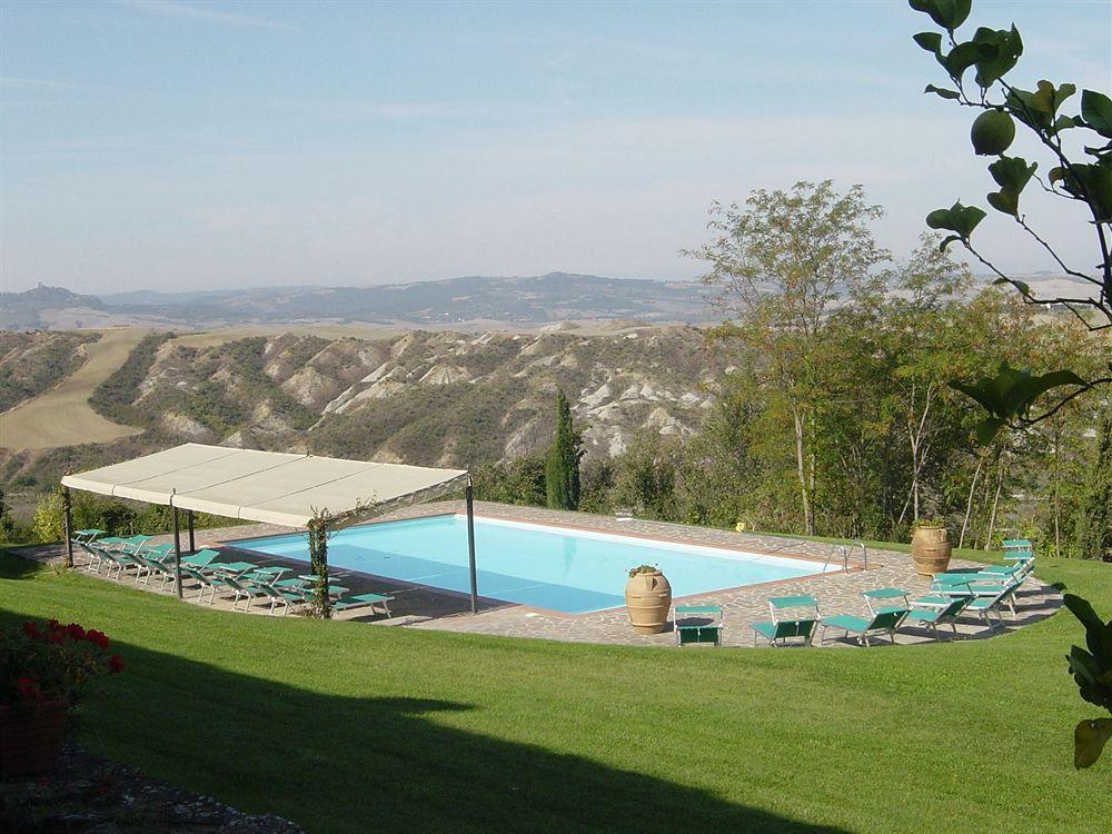 Готель Borgo Castelvecchi Residenza Depoca Радда-ін-К'янті Екстер'єр фото