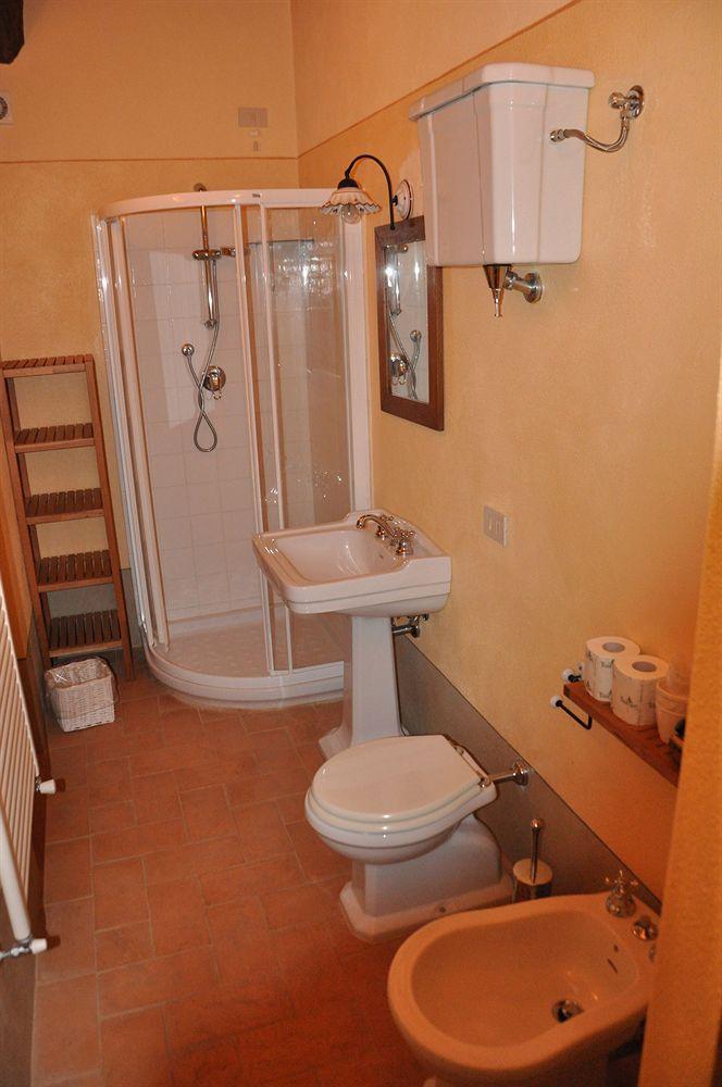 Готель Borgo Castelvecchi Residenza Depoca Радда-ін-К'янті Екстер'єр фото